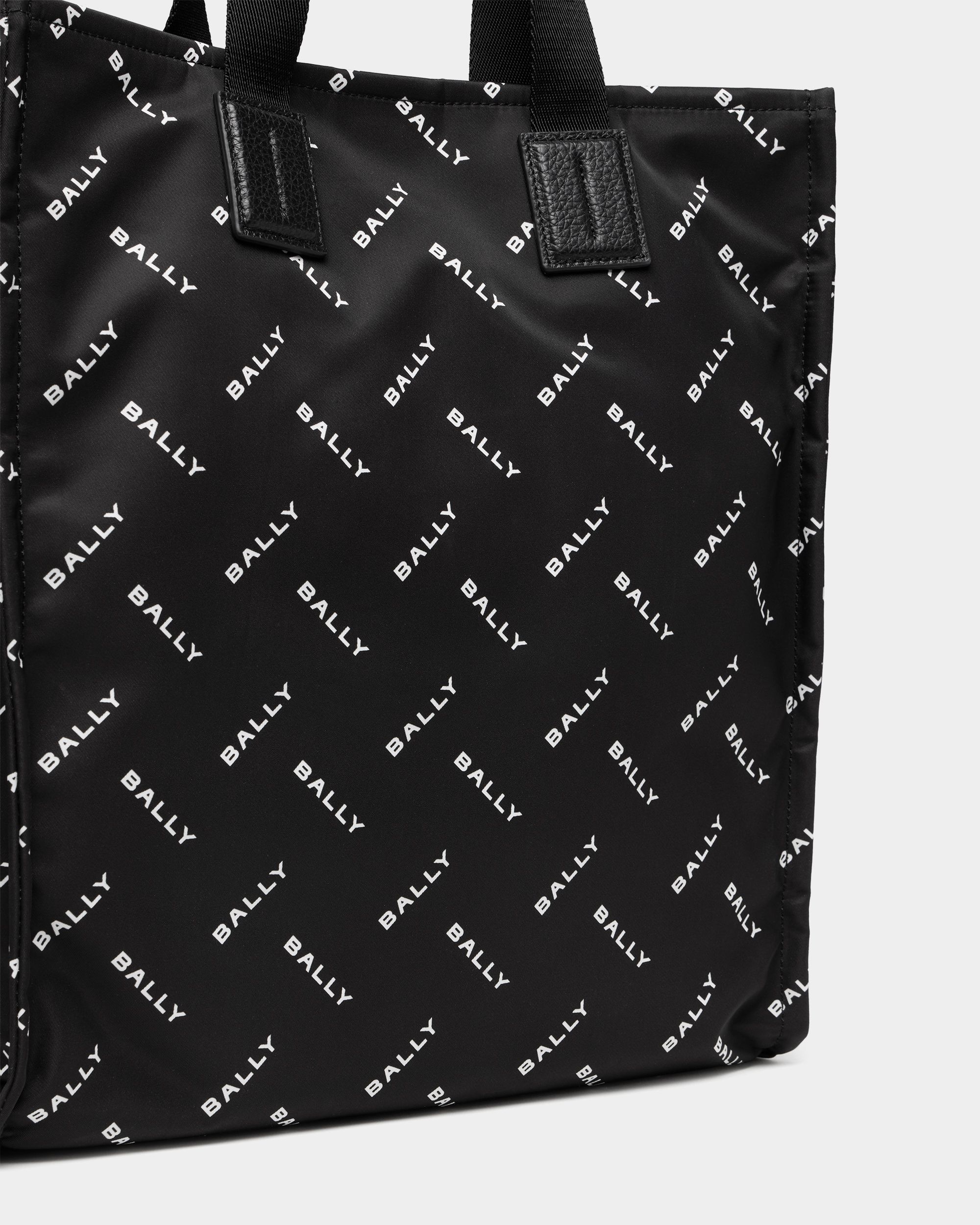 Tote Bag In Black Nylon With a Chevron Logo Print - Image 5