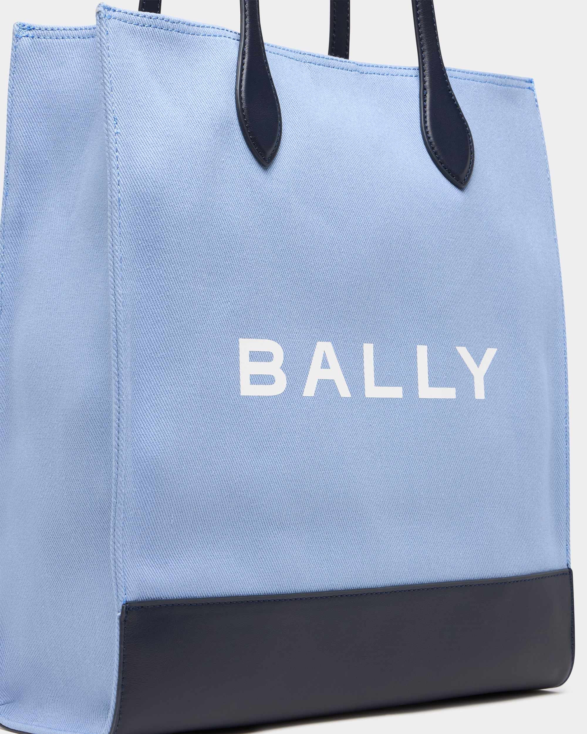 Tote Bag In Blue Canvas and Leather - Image 5