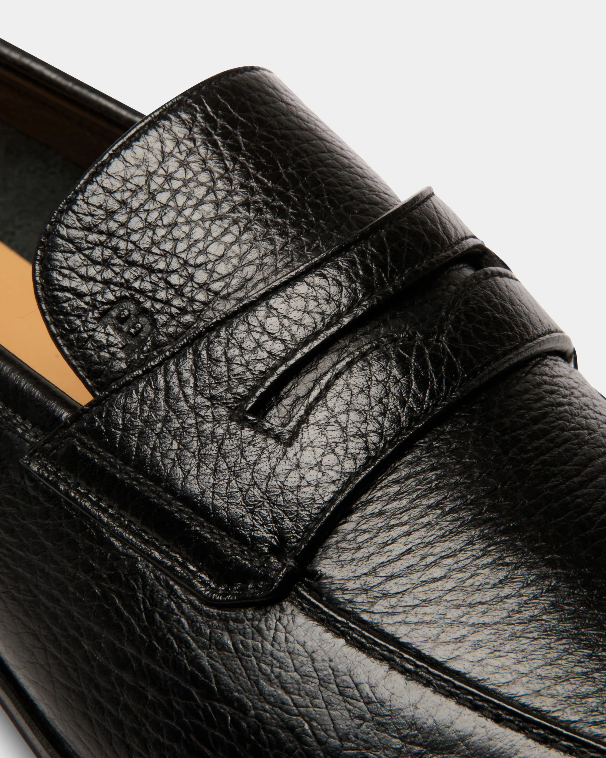 Webb Leather Loafers In Black - Image 5