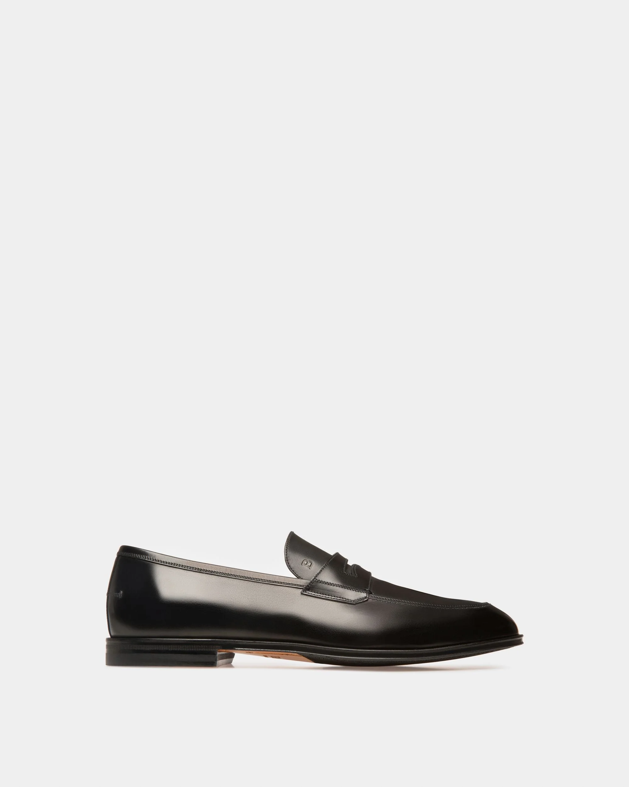 Webb Men's Calf Leather Penny Loafer In Black