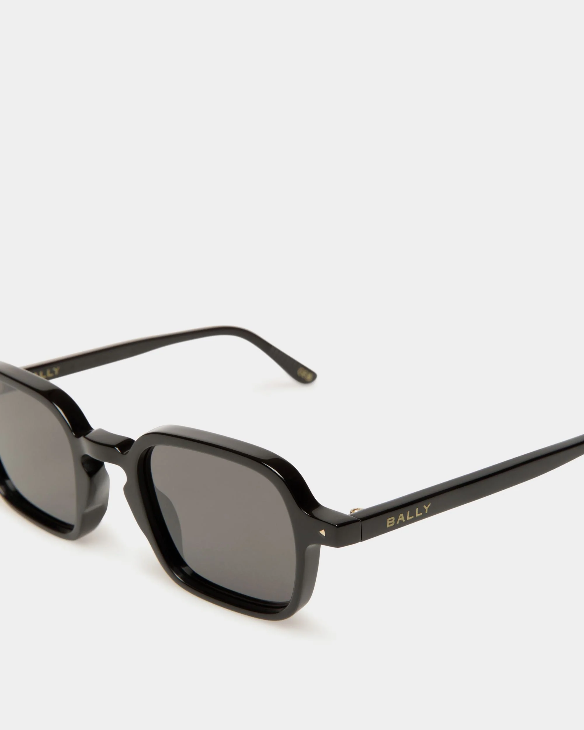 Werner Sunglasses In Black Acetate - Image 4