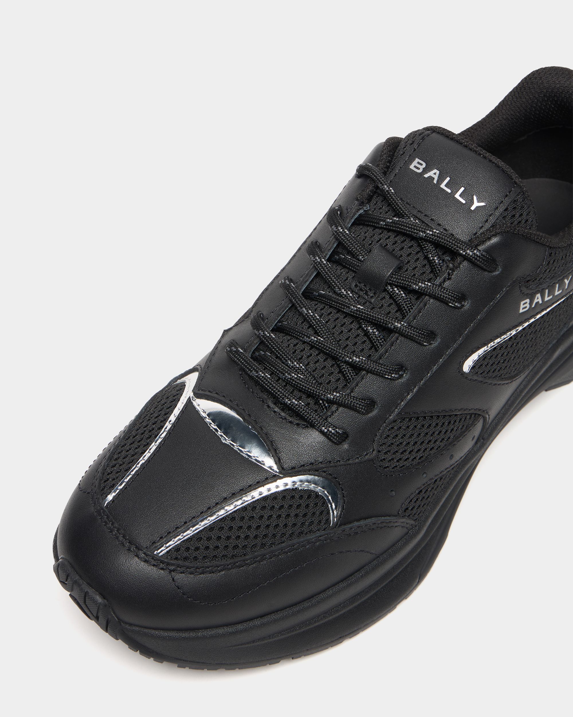 Woge Sneaker in Black and Silver Fabric - Image 6