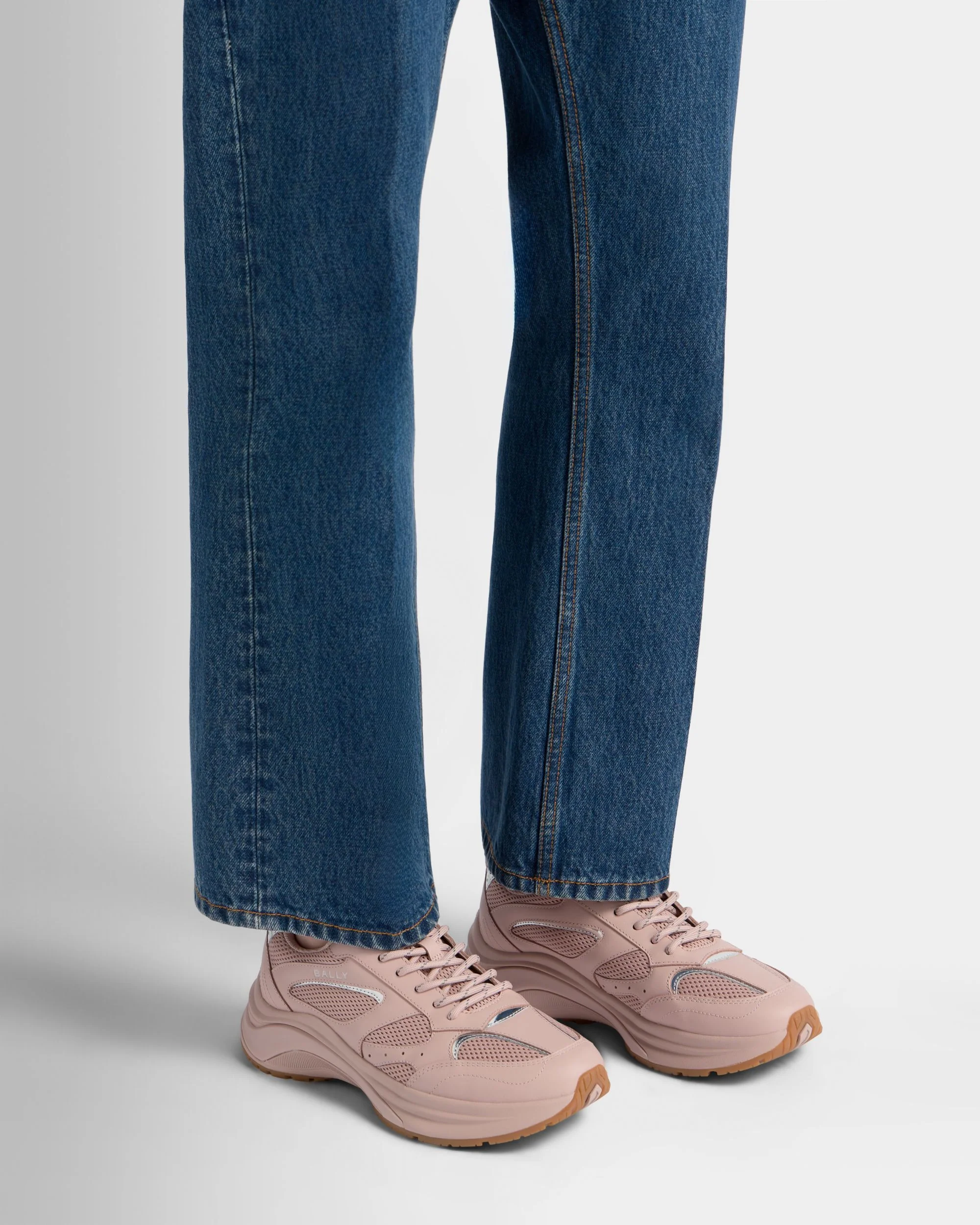 Woge Sneaker in Light Pink Fabric - Image 2