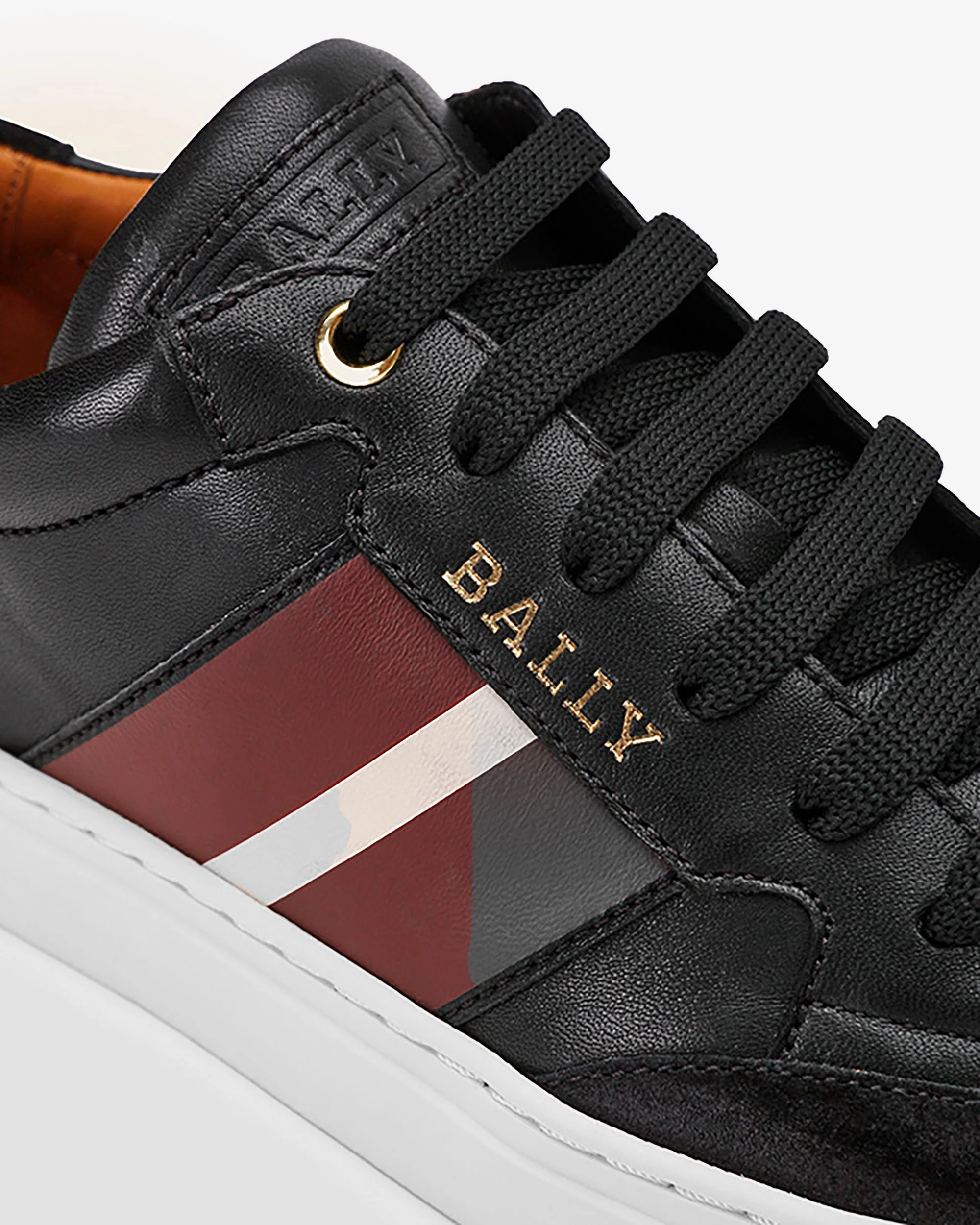 Women's Casual Black And Red Leather Sneakers - Image 4
