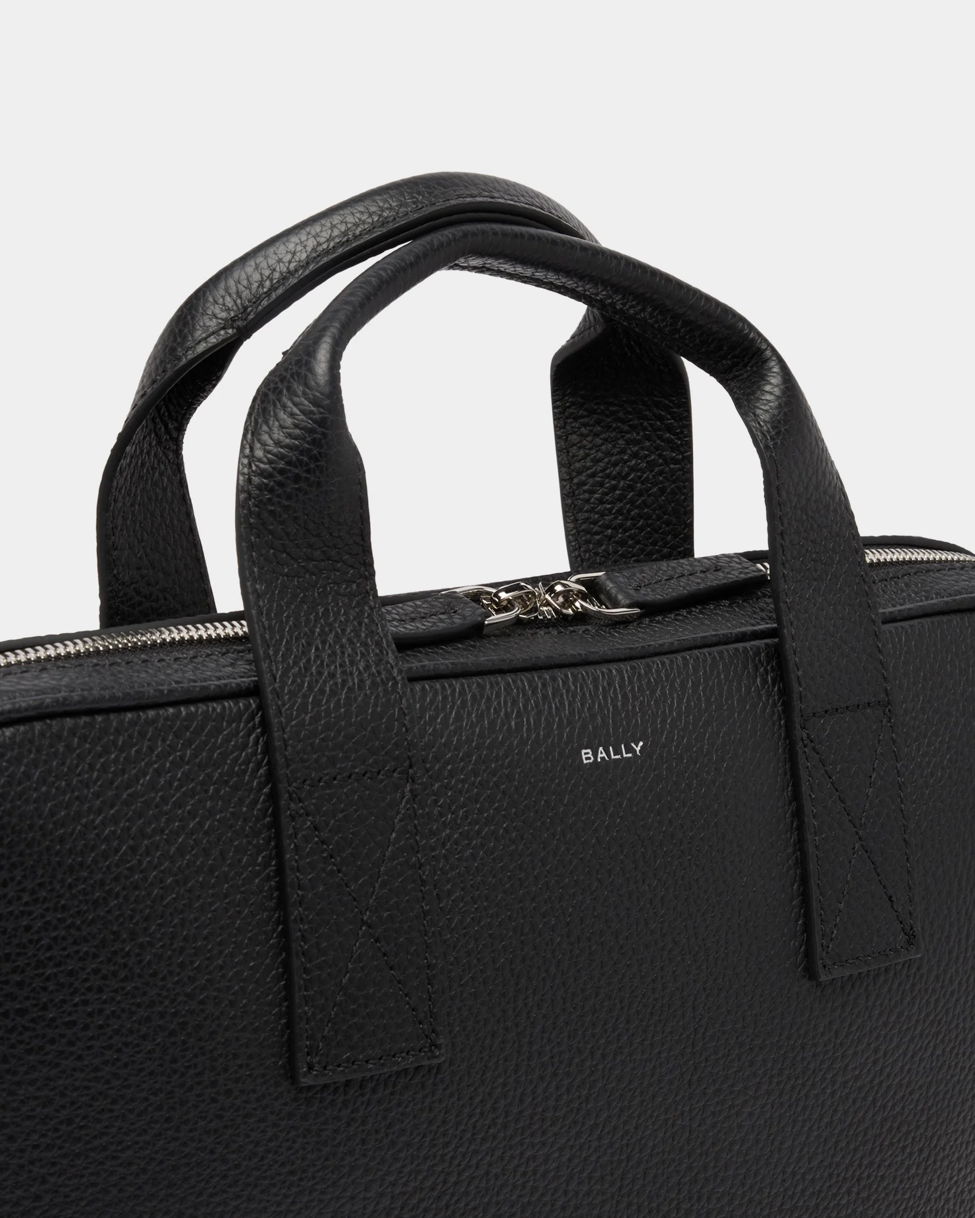 York Briefcase In Black Grained Leather - Image 5
