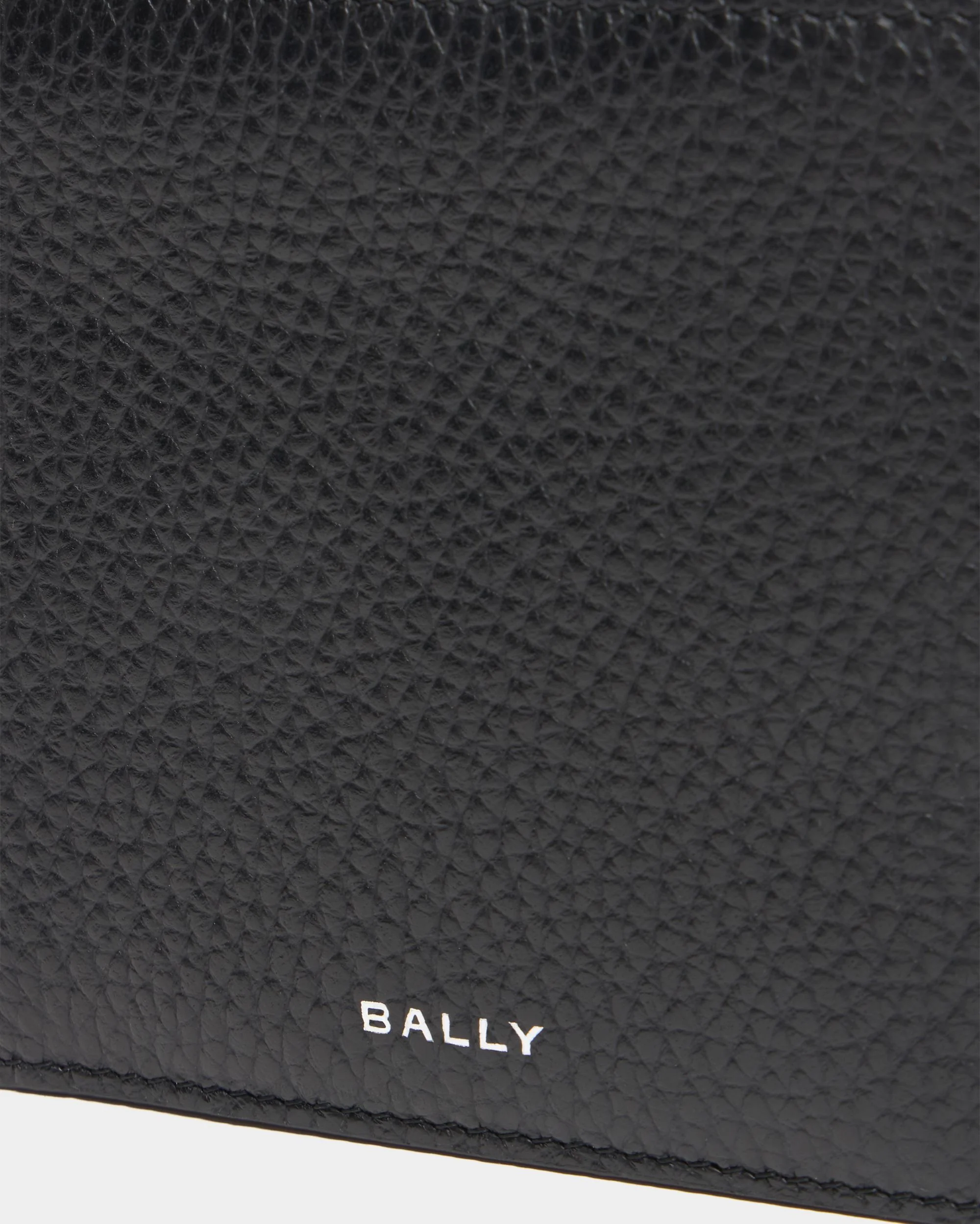 York Wallet In Black Grained Leather - Image 4