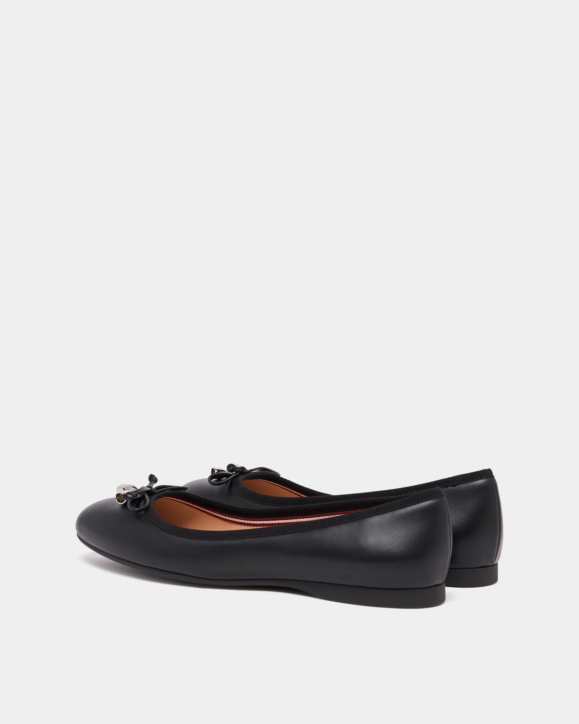 Ysla Ballet Flat in Black Leather - Image 4