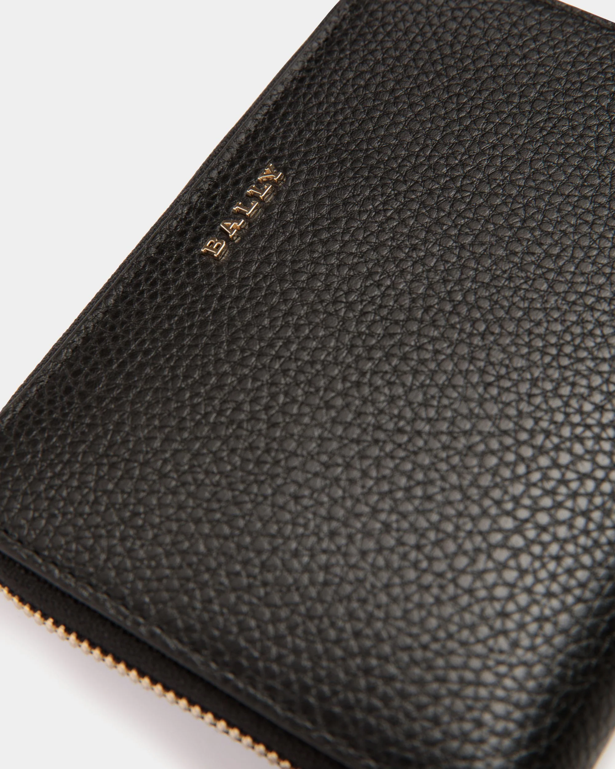 Zip-Around Wallet in Black Grained Leather - Image 4